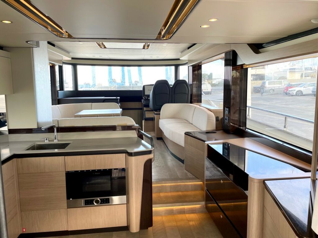 ABSOLUTE-Navetta-52-2