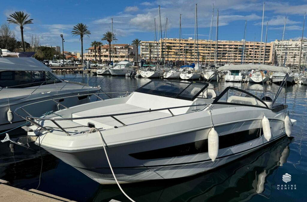 Beneteau-Flyer-10